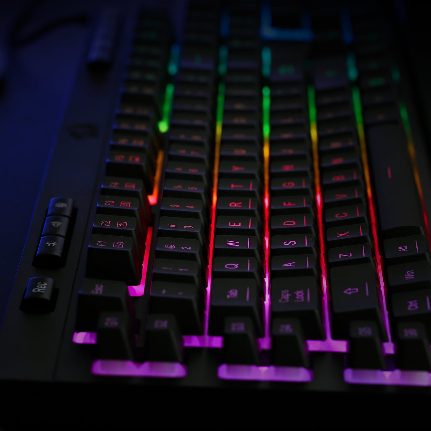 Papan Kekunci Permainan Membran RGB Redragon K512 SHIVA dengan Kekunci Multimedia, 6 Kekunci Makro On-Board Tambahan, Kawalan Media Khusus, Tempat Letak Pergelangan Tangan Boleh Tanggal