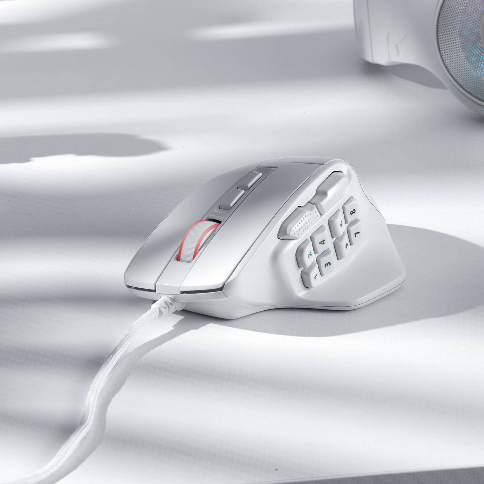 Tetikus Permainan MMO Redragon M811 Aatrox, Tetikus Gamer RGB Berwayar 15 Butang Boleh Atur Cara dengan Binaan Cengkaman Semulajadi Ergonomik, 10 Kekunci Makro Sisi, Perisian Menyokong Ikatan Kekunci & Lampu Belakang DIY