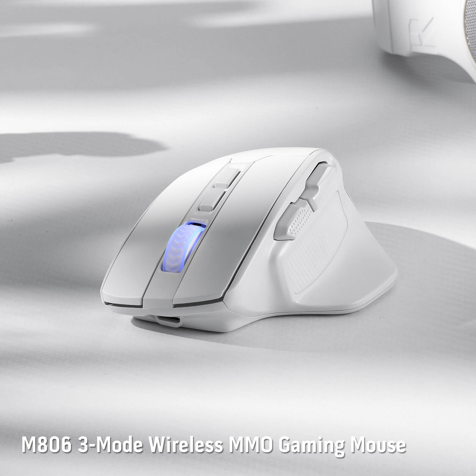 Tetikus Permainan Wayarles Redragon M806, 7 Butang Boleh Diprogramkan Tetikus Pemain RGB Berwayar dengan Sambungan 3 Mod, BT & Wayarles 2.4G, Binaan Genggaman Semula Jadi Ergonomik, Perisian Menyokong Ikatan Kunci & Lampu Latar DIY